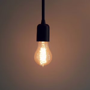 Luz de graça? Saiba se você tem direito ao benefício aprovado pelo Senado | Foto: Banco de Imagens/Canva/Reprodução