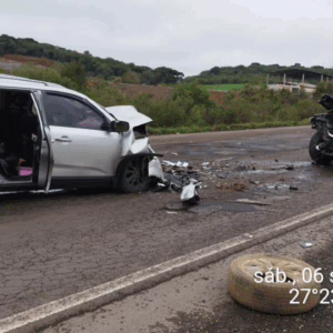 Acidente grave deixa três feridos na BR-282 em Campos Novos