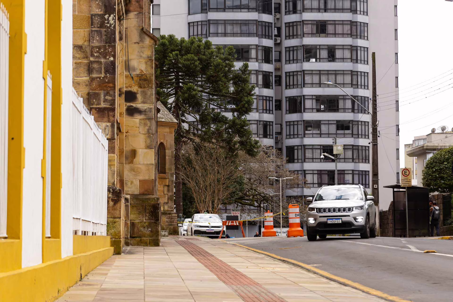 Prefeitura de Lages libera trânsito na rua Frei Gabriel após laudo técnico | Foto: Fábio Pavan 