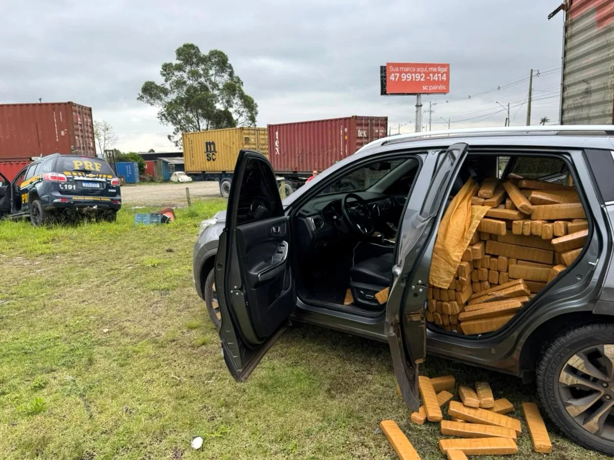 500 kg de maconha em Itajaí (1)
