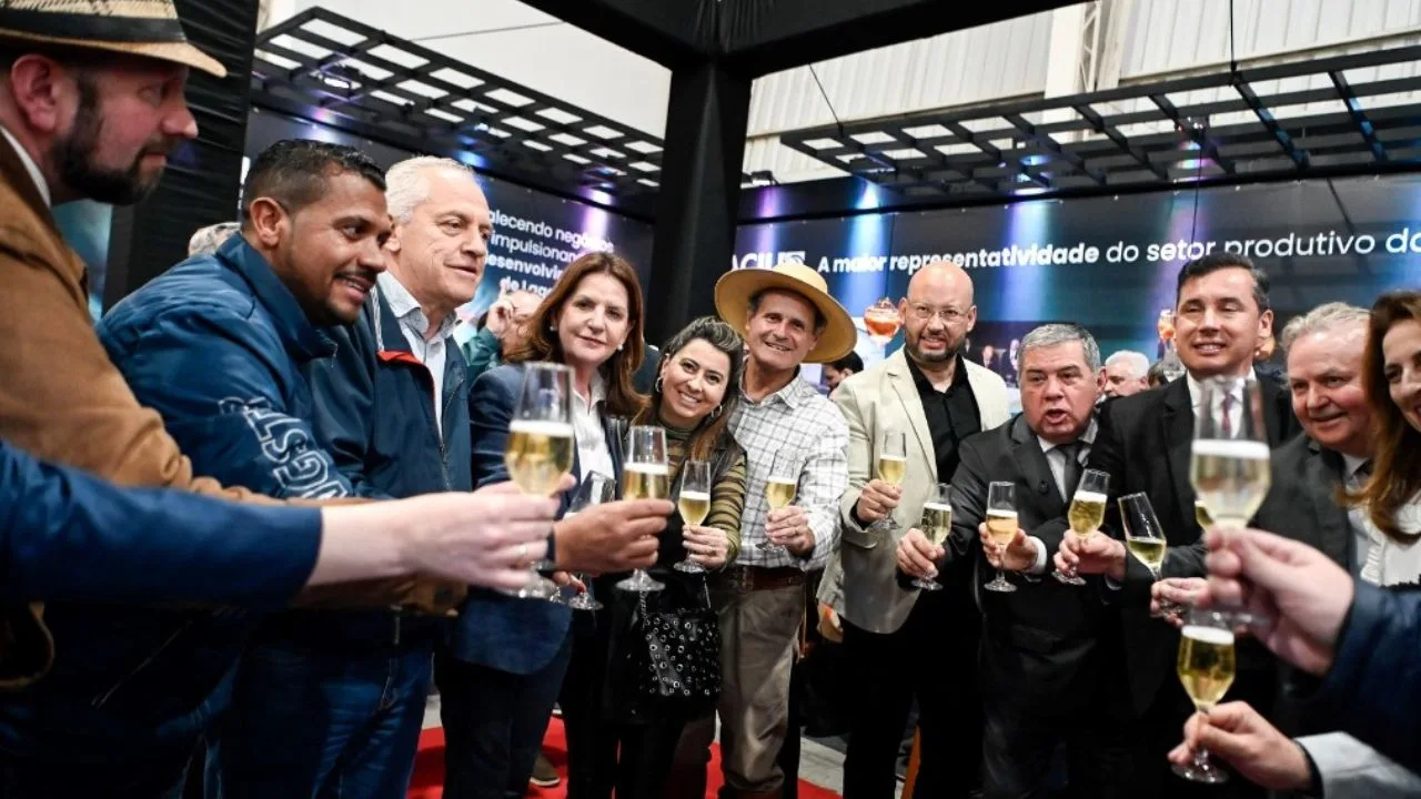 Abertura oficial da Expolages une história e grandes negócios em Lages | Foto: Fom Conradi Abertura oficial da Expolages une história e grandes negócios em Lages | Foto: Fom Conradi