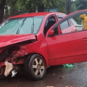 Colisão entre carros em Campos Novos deixa motorista ferido