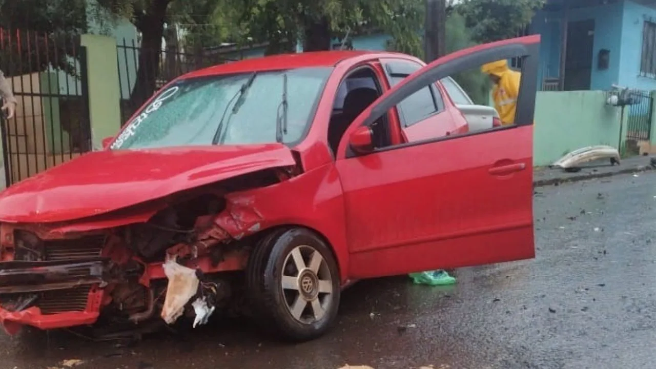 Colisão entre carros em Campos Novos deixa motorista ferido | Reprodução