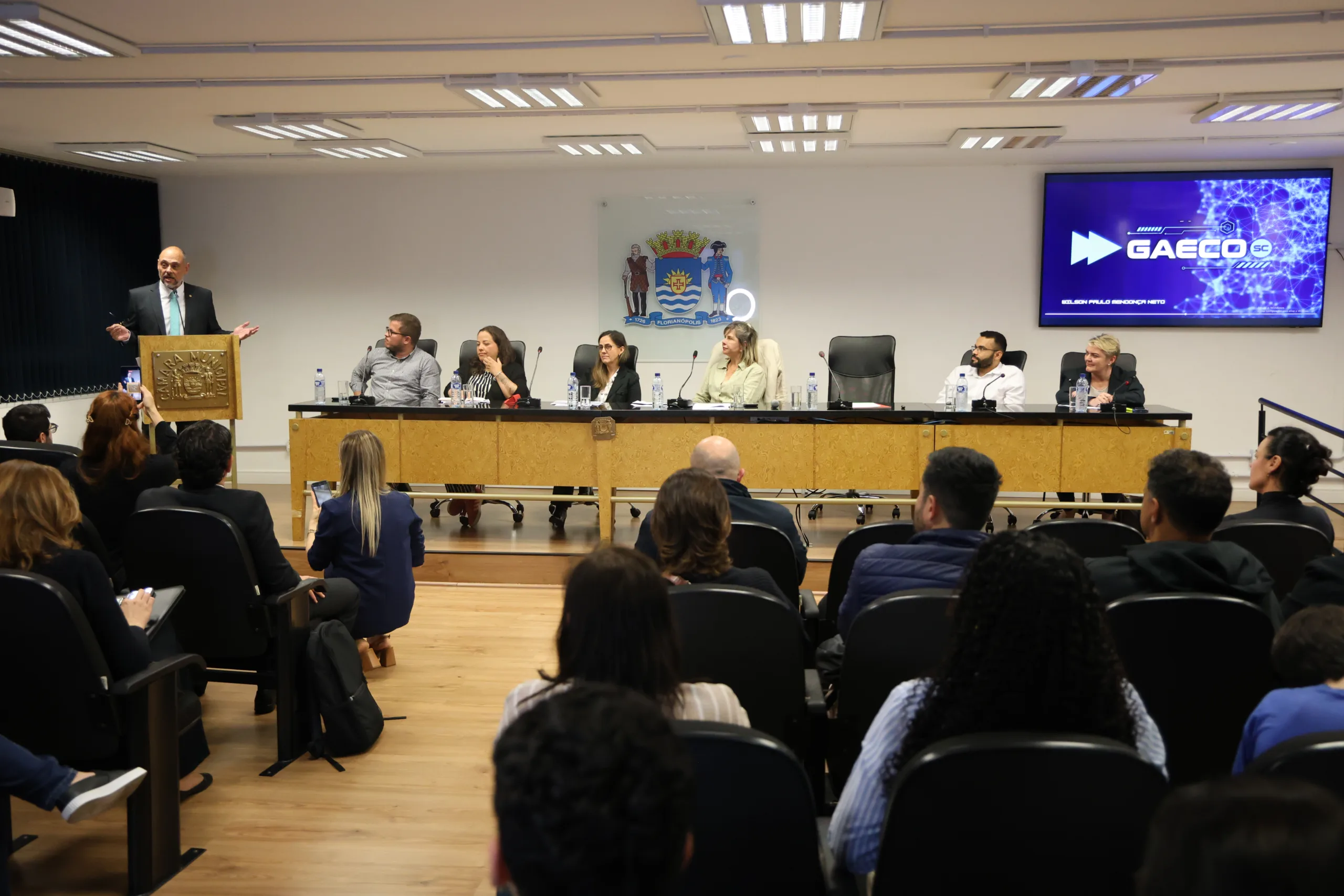 Coordenador do GAECO destaca a responsabilidade coletiva no combate ao bullying e cyberbullying | Foto: MPSC/Divulgação Coordenador do GAECO destaca a responsabilidade coletiva no combate ao bullying e cyberbullying | Foto: MPSC/Divulgação