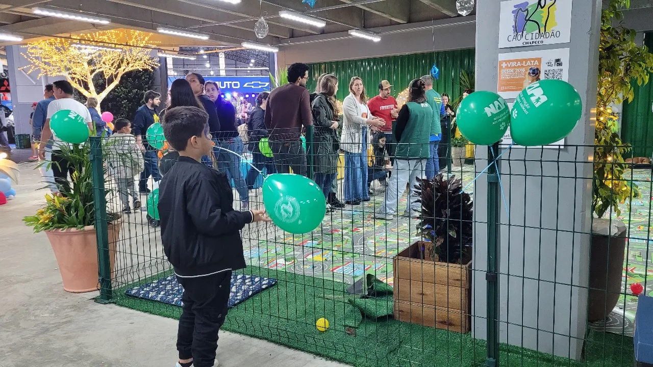 Efapi do Brasil atrai 23 mil pessoas no terceiro dia de feira