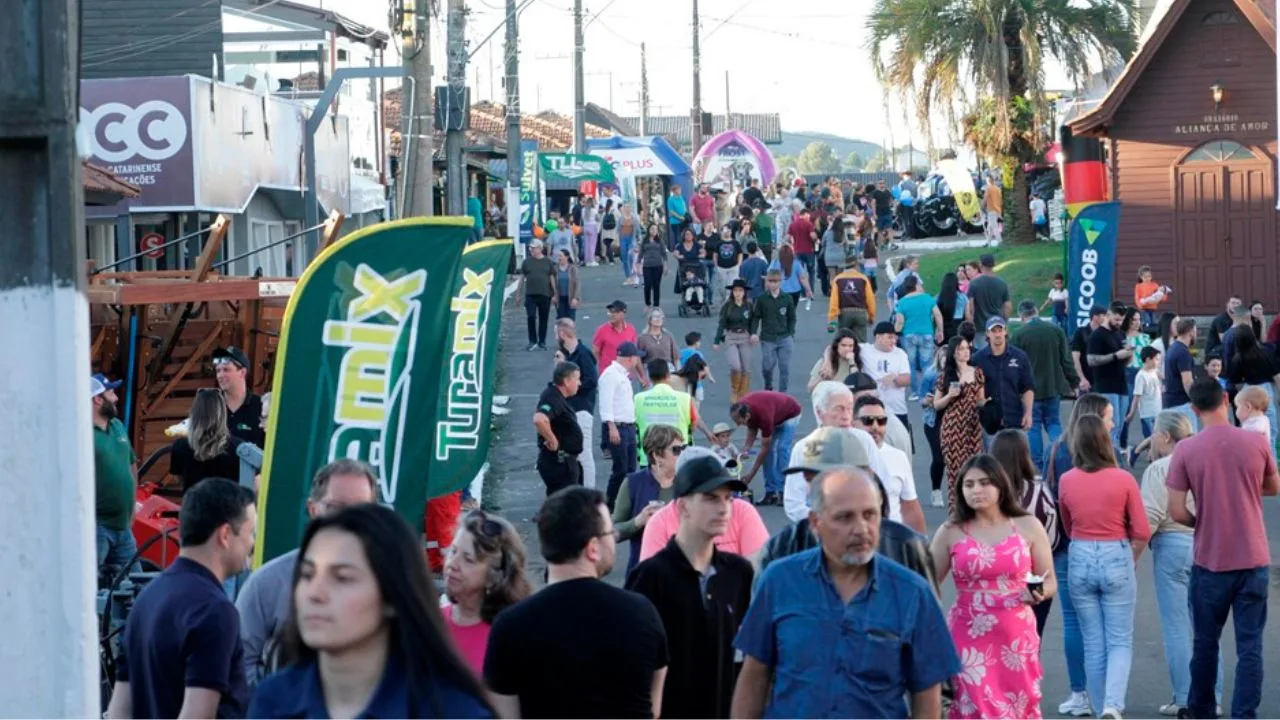 Expolages 2025 começa nesta quarta-feira em Lages; saiba mais | Foto: Divulgação Acil Expolages 2025 começa nesta quarta-feira em Lages; saiba mais | Foto: Divulgação Acil