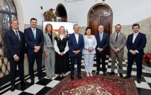 Governo de SC discute ações de combate a violência contra mulheres e educação infantil