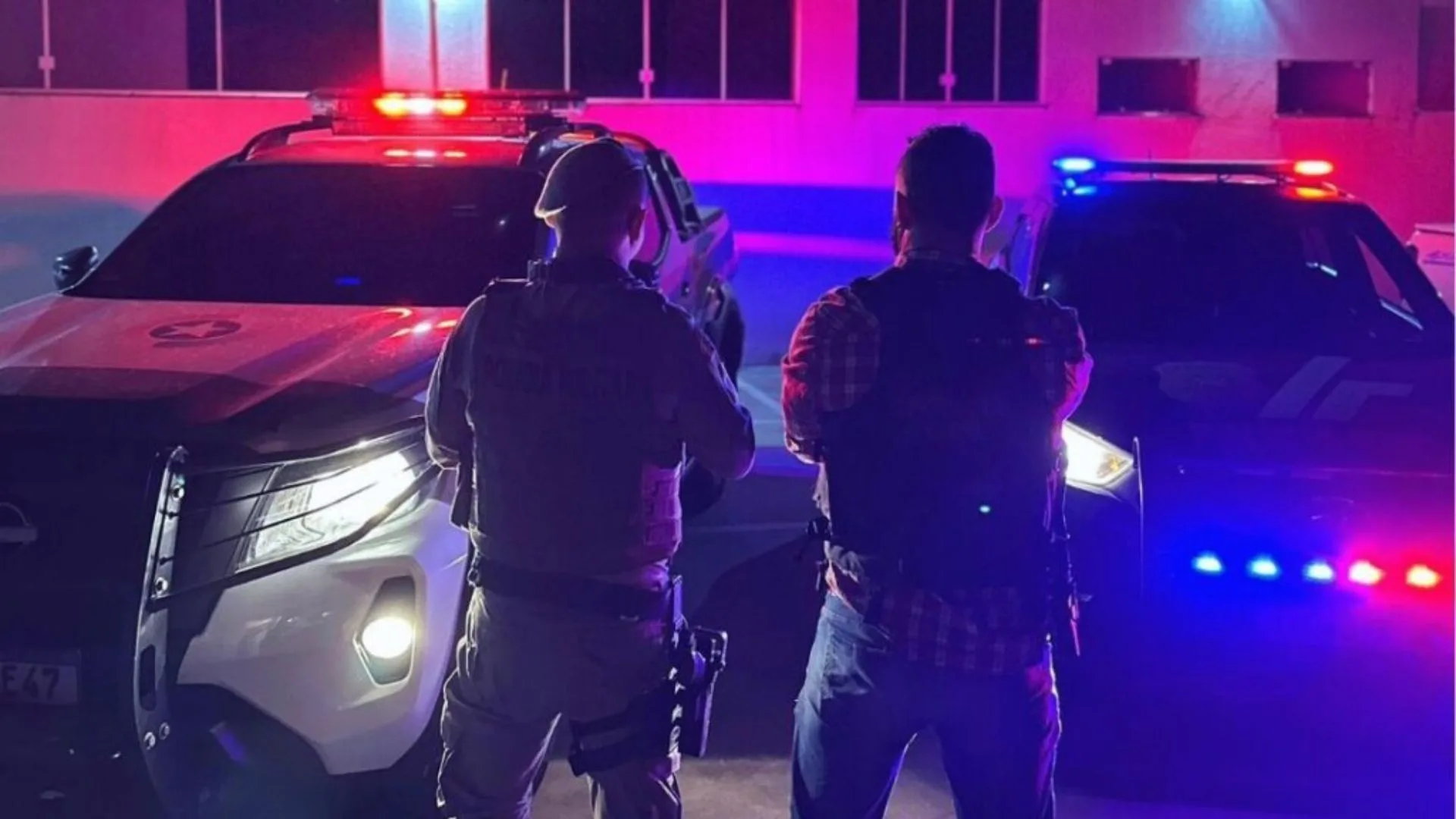 Homem é preso com cocaína escondida em pote de M&M em SC | Imagem: Polícia Militar/Reprodução