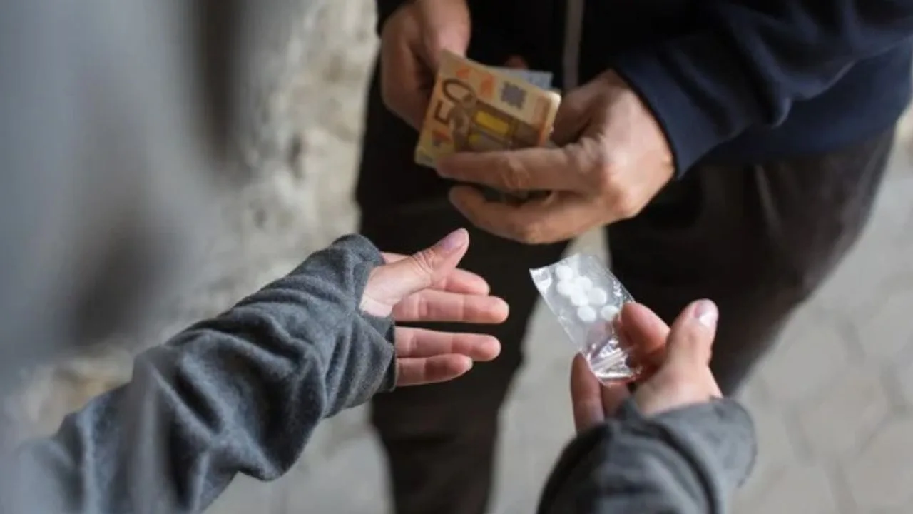 Homem é preso por tráfico de drogas após tentativa de fuga em Lages | Imagem ilustrativa Homem é preso por tráfico de drogas após tentativa de fuga em Lages | Imagem ilustrativa