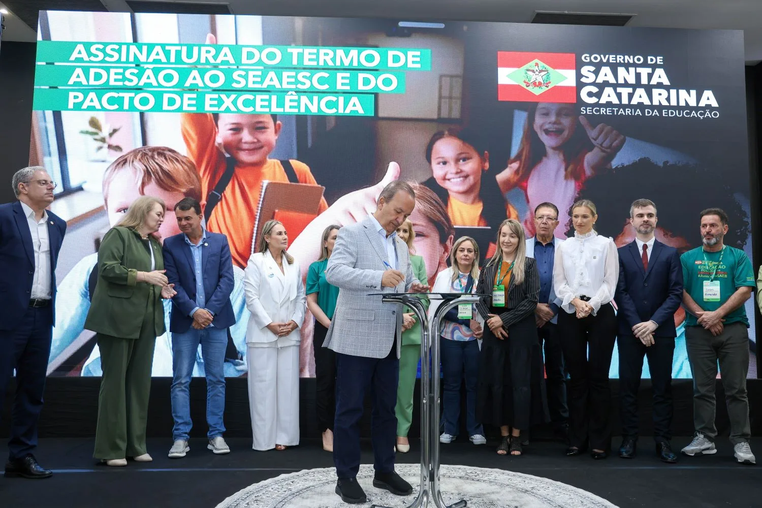 Governo de SC e anuncia pacto de excelência pela educação pública com todos os municípios | Foto:  Leo Munhoz / SECOM