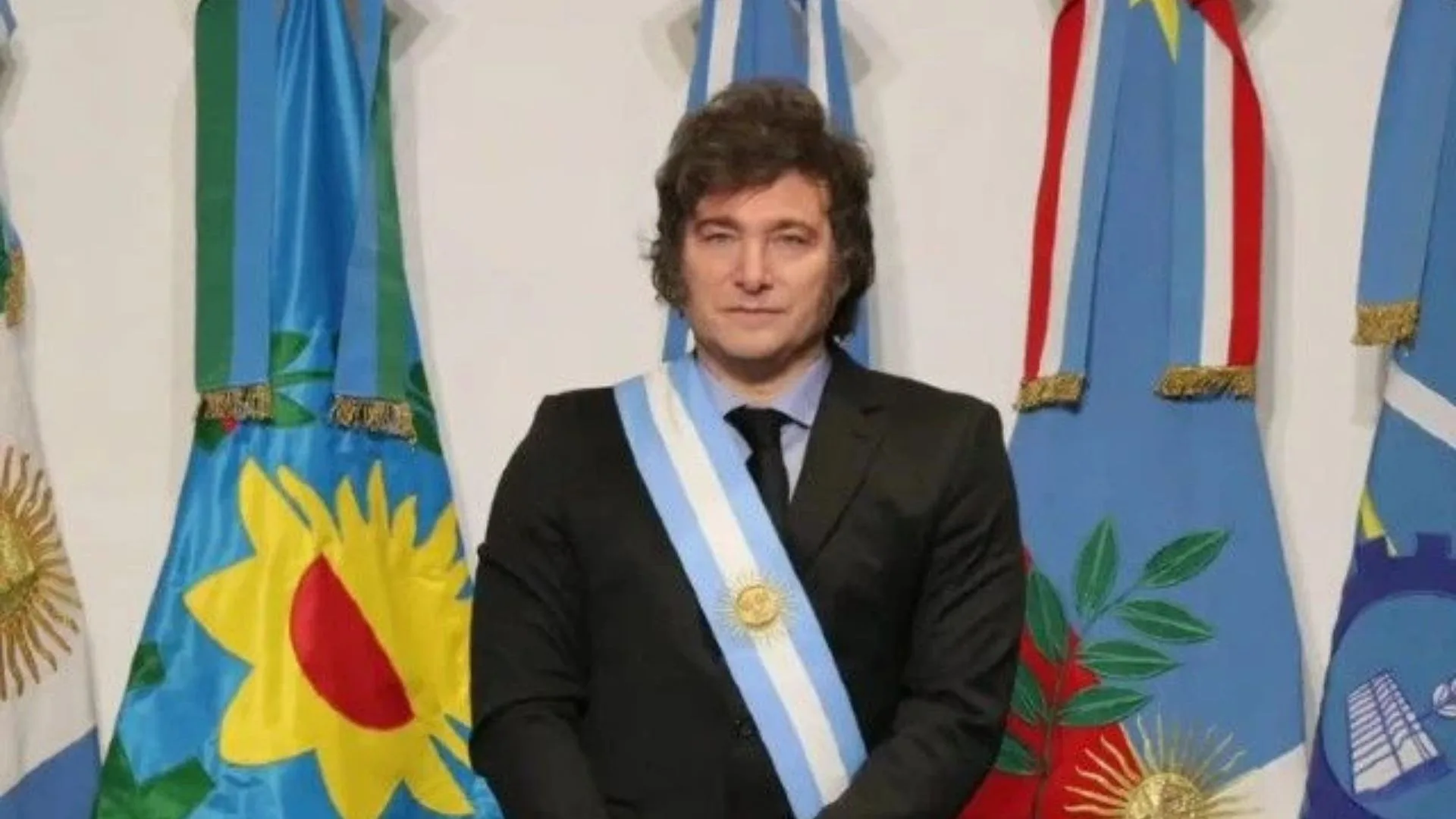 Javier Milei vence eleições legislativas na Argentina com resultado ‘impactante’ | Foto: SBT News/Reprodução Javier Milei vence eleições legislativas na Argentina com resultado ‘impactante’ | Foto: SBT News/Reprodução