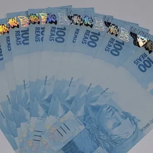 Jovem é preso ao tentar retirar encomenda com dinheiro falso em SC | Imagem: PCSC/Reprodução