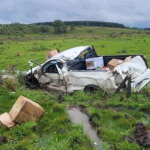 Motorista fica ferido após carro sair da pista na SC-114 em Painel | Foto: PMRv Serra