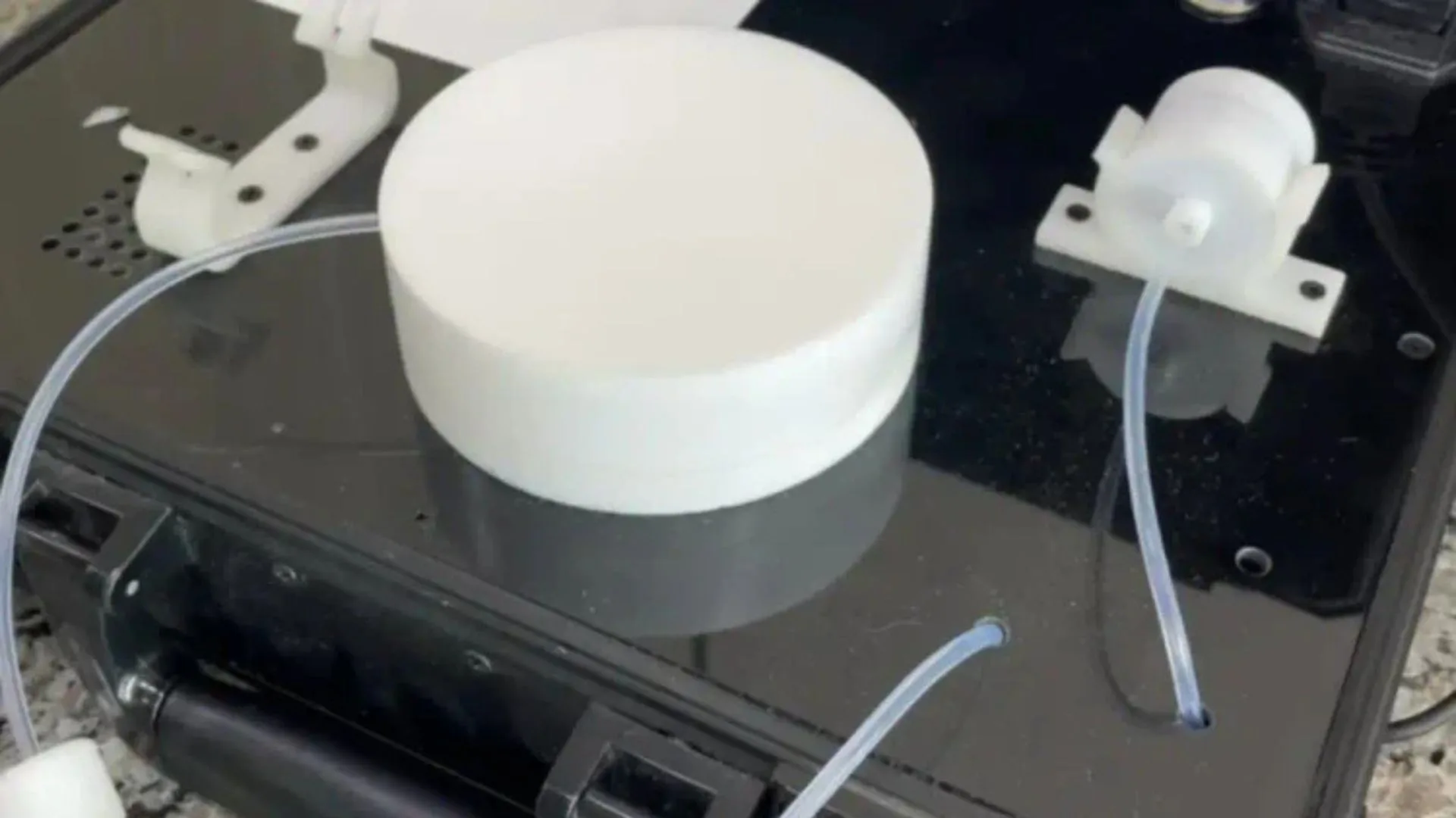 ‘Nariz eletrônico’ promete identificar metanol nas bebidas em até 60 segundos | Foto: SBT News | UFPE/Divulgação ‘Nariz eletrônico’ promete identificar metanol nas bebidas em até 60 segundos | Foto: SBT News | UFPE/Divulgação