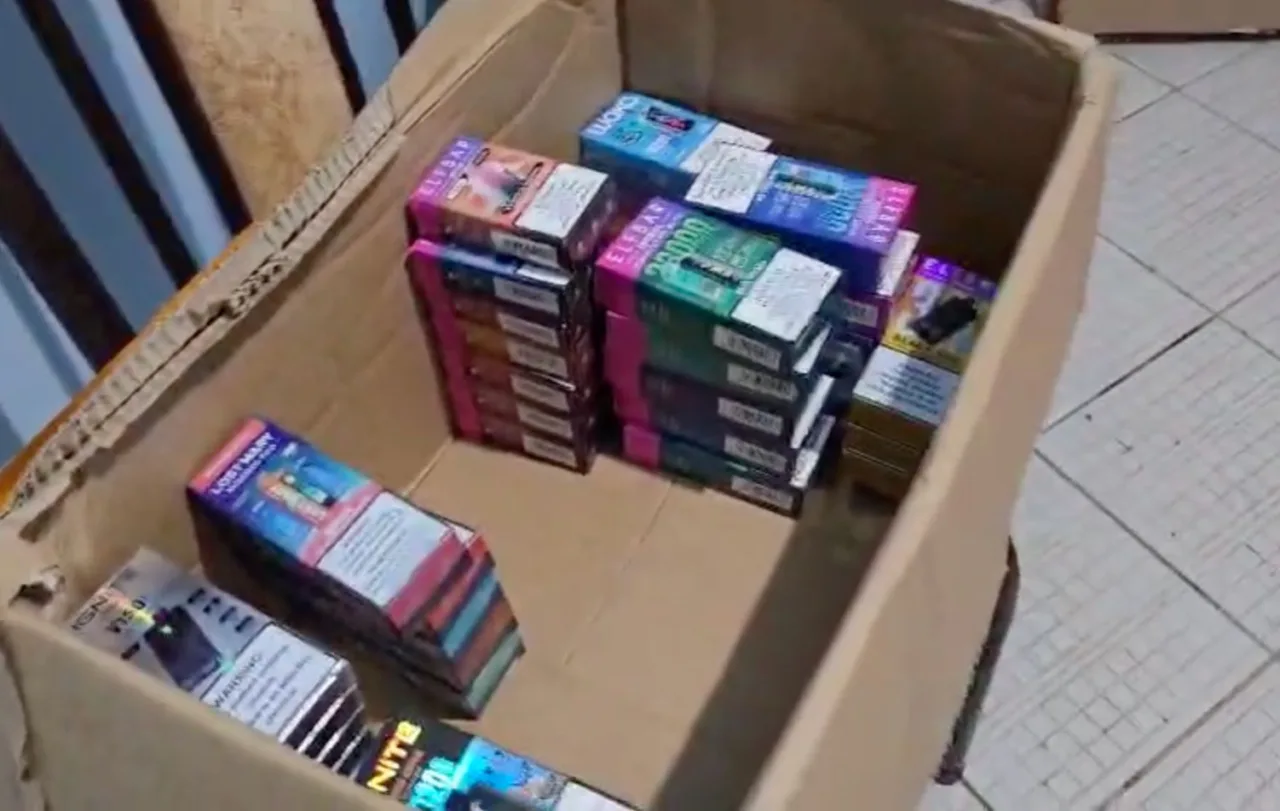 Operação contra contrabando de cigarros eletrônicos é realizada em SC