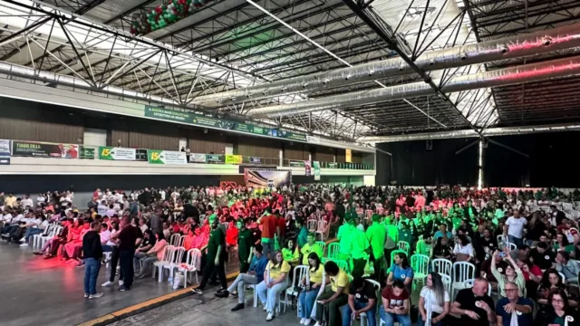 MDB realiza encontro em Balneário Camboriú com mais de 4 mil participantes e lideranças nacionais e prepara eleição de 2026
