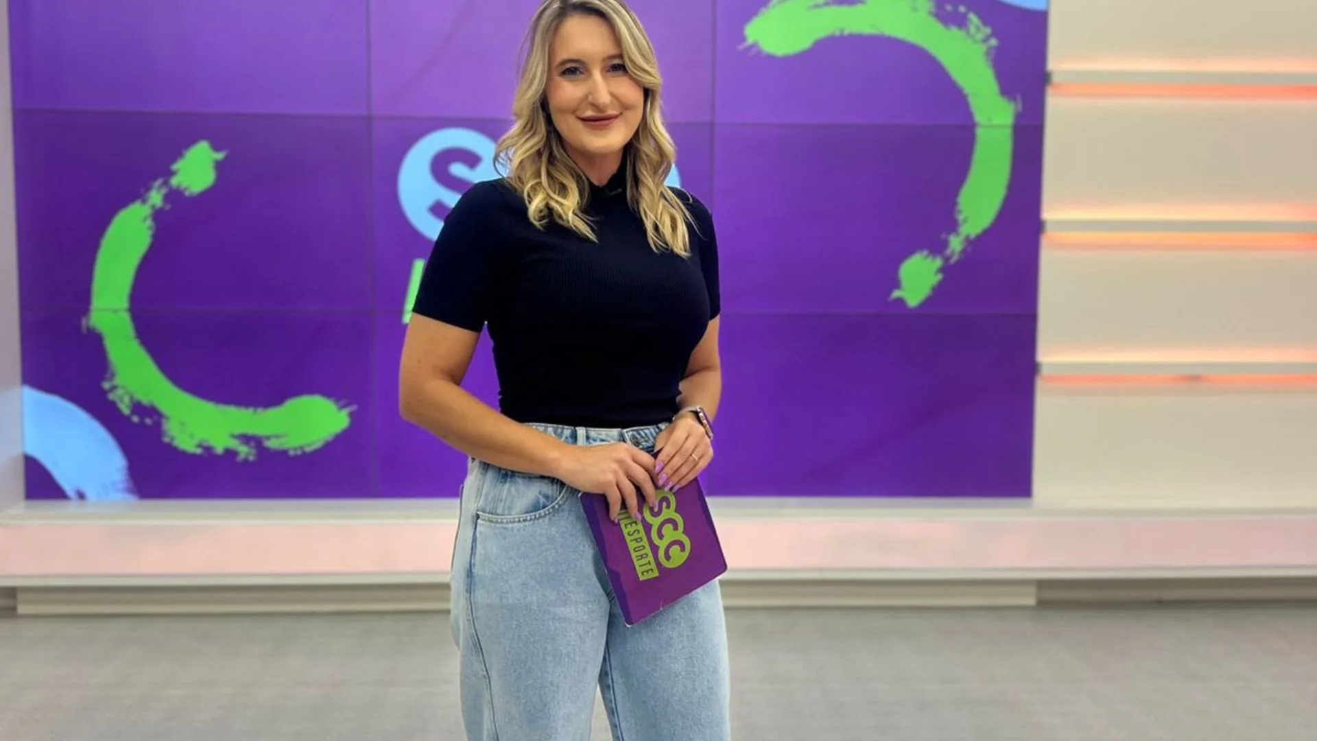 Galo na final da Sul-Americana, novo escudo do Criciúma, kartódromo quase pronto em Chapecó e Floripa vira palco do skate Galo na final da Sul-Americana, novo escudo do Criciúma, kartódromo quase pronto em Chapecó e Floripa vira palco do skate