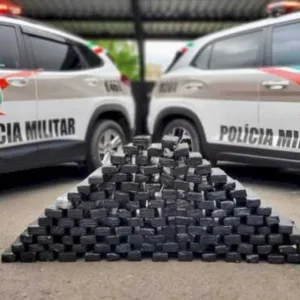 Motorista argentino é preso com quase 90 kg de maconha após perseguição em SC