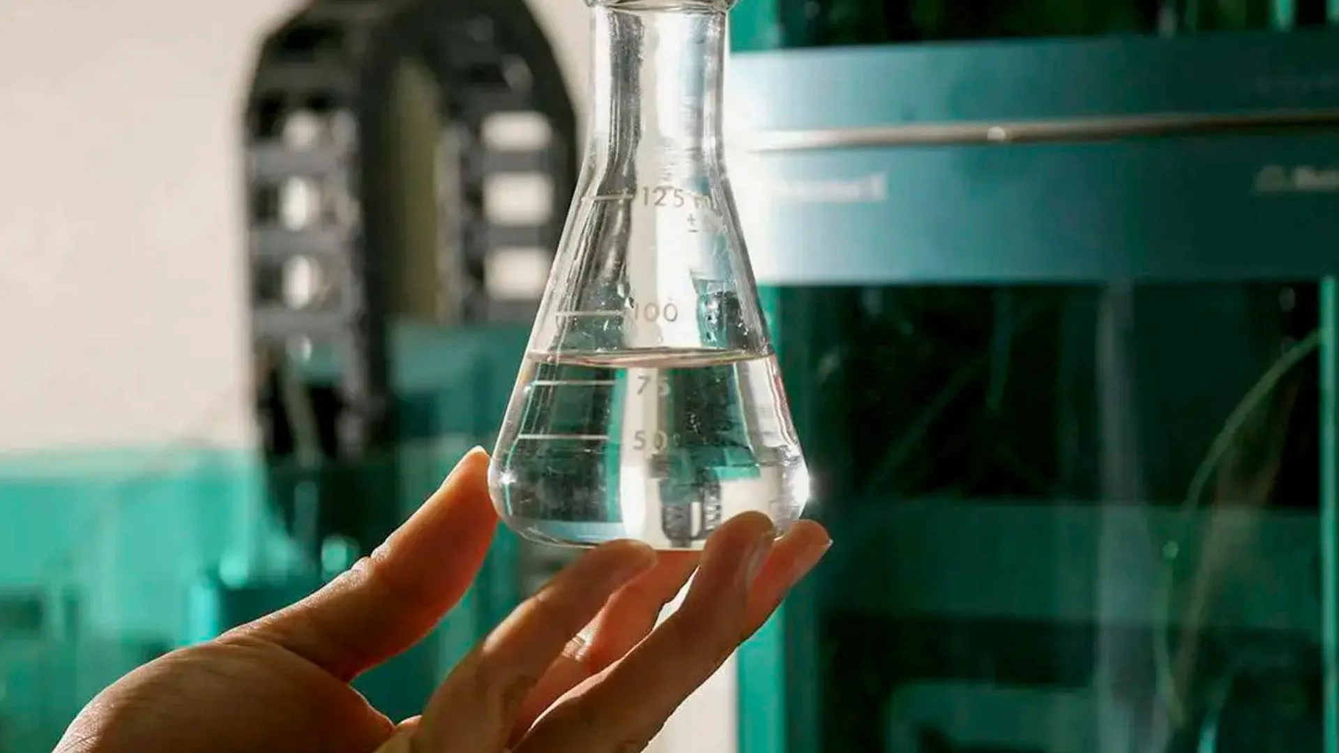 Mais de 40 casos de intoxicação por metanol estão em investigação no Brasil – Imagem: reprodução/  Biodiesel Brasil