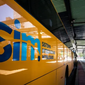 Cinco linhas executivas de ônibus deixam de circular em Florianópolis