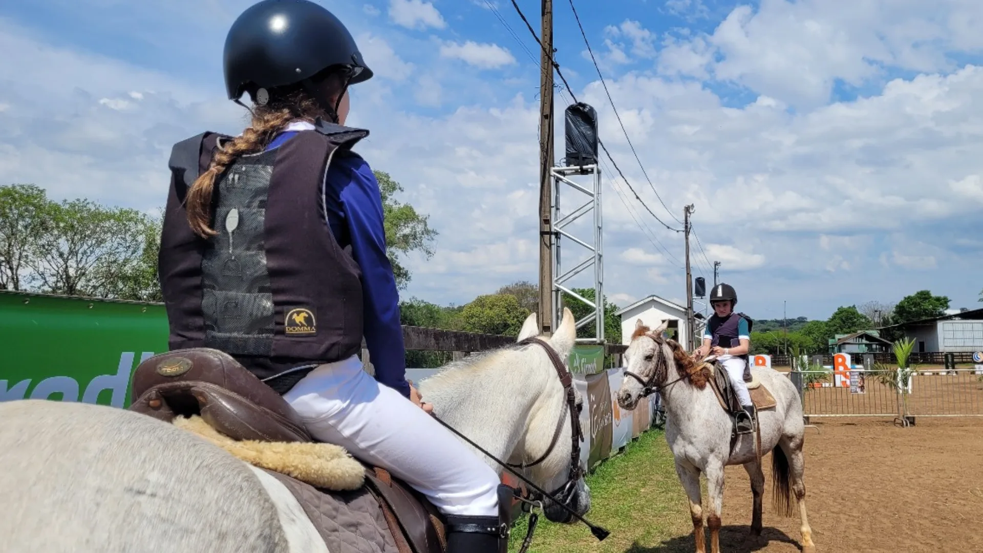 Primeira edição de hipismo na Efapi reúne 60 atletas em Chapecó – Imagem: divulgação