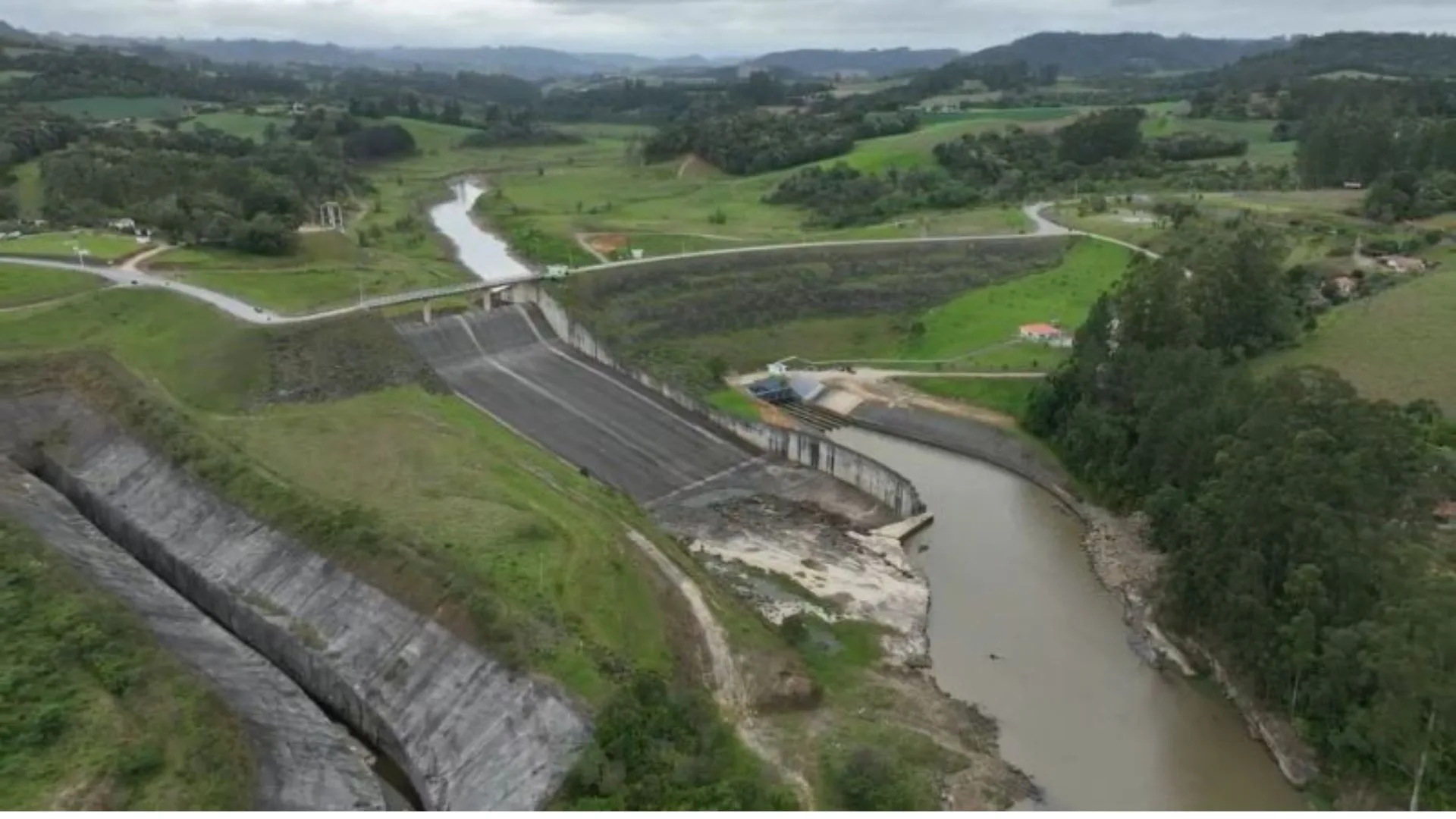 Santa Catarina inaugura primeira barragem com operação remota | Foto: divulgação / SECON Santa Catarina inaugura primeira barragem com operação remota | Foto: divulgação / SECON
