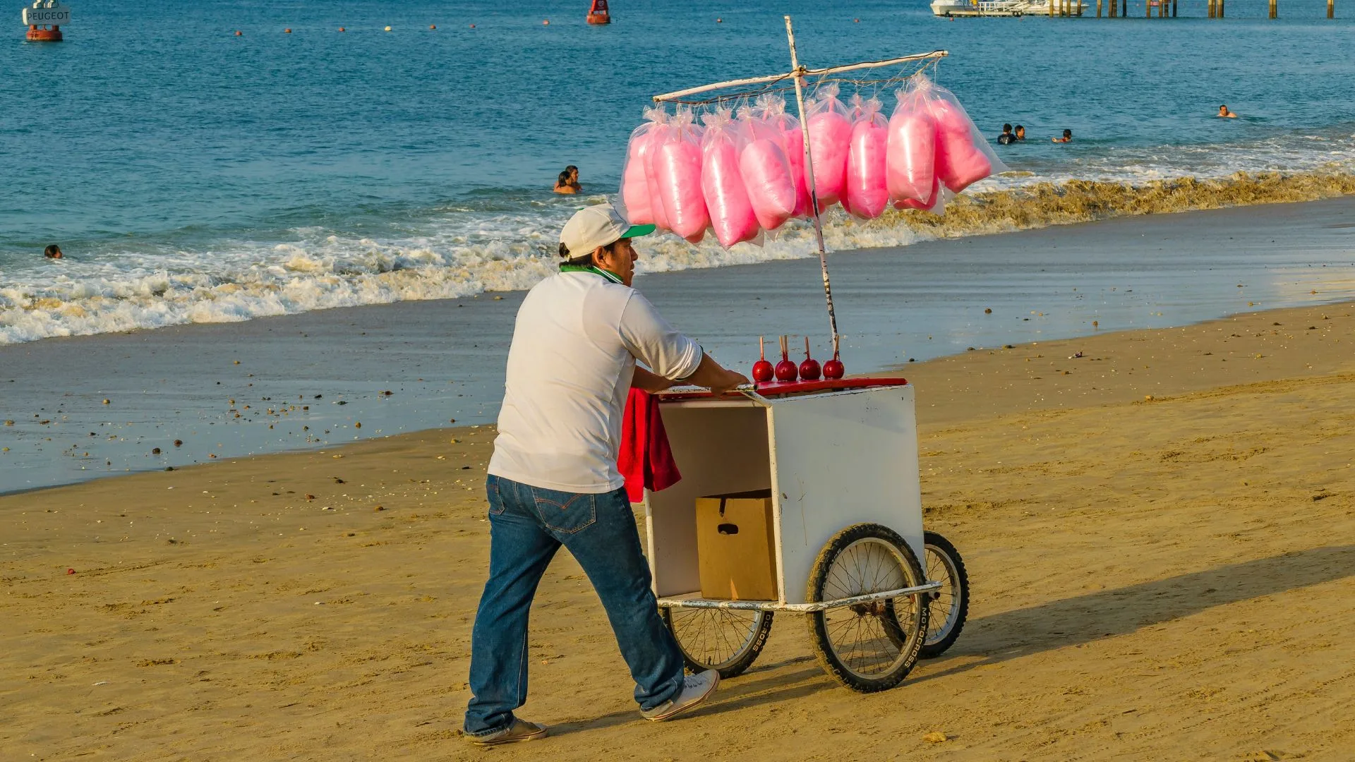 Prefeitura de Palhoça abre inscrições para ambulantes nas praias durante o verão | Foto: reprodução. 