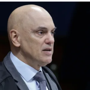 Moraes vota pela condenação de todos os réus do núcleo de desinformação