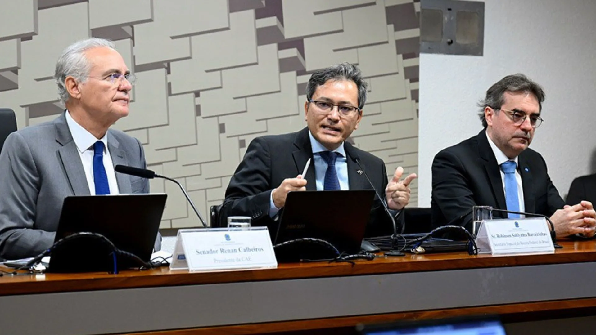 Senado deve propor mudanças no projeto de isenção do Imposto de Renda – Imagem: Andressa Anholete/Agência Senado