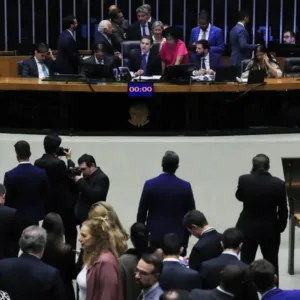 Câmara dos Deputados aprova urgência para criação da Bancada Cristã