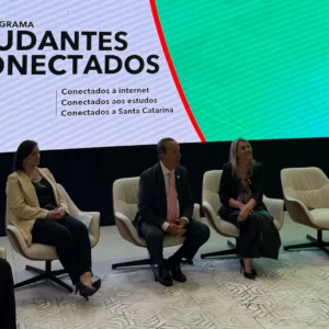 Santa Catarina lança programa 'Estudantes Conectados' com investimento de R$ 80 milhões | Foto: divulgação. 
