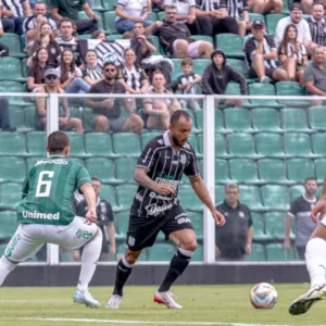 Figueirense vence a Chapecoense e avança na Copa Santa Catarina