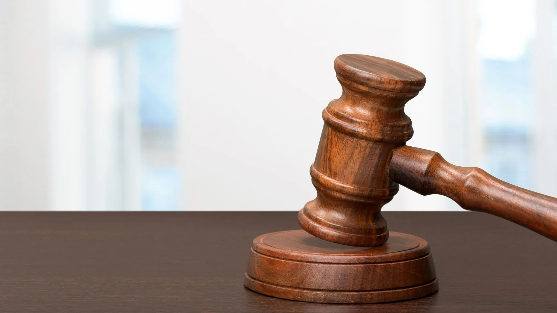 Justiça de SC mantém indenização a trabalhador apalpado por chefe durante confraternização – Imagem: ilustrativa Justiça de SC mantém indenização a trabalhador apalpado por chefe durante confraternização – Imagem: ilustrativa