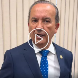 VÍDEO: Governador de SC fala sobre ida ao Rio de Janeiro para apoiar segurança pública - Imagem: reprodução