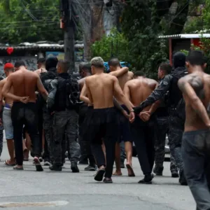 Argentina e Paraguai reforçam fronteiras para impedir fuga de integrantes do Comando Vermelho - Imagem: agência Brasil