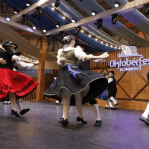 Festival de Danças Germânicas estreia na Oktoberfest 2025 | Foto: Giovanni Silva
