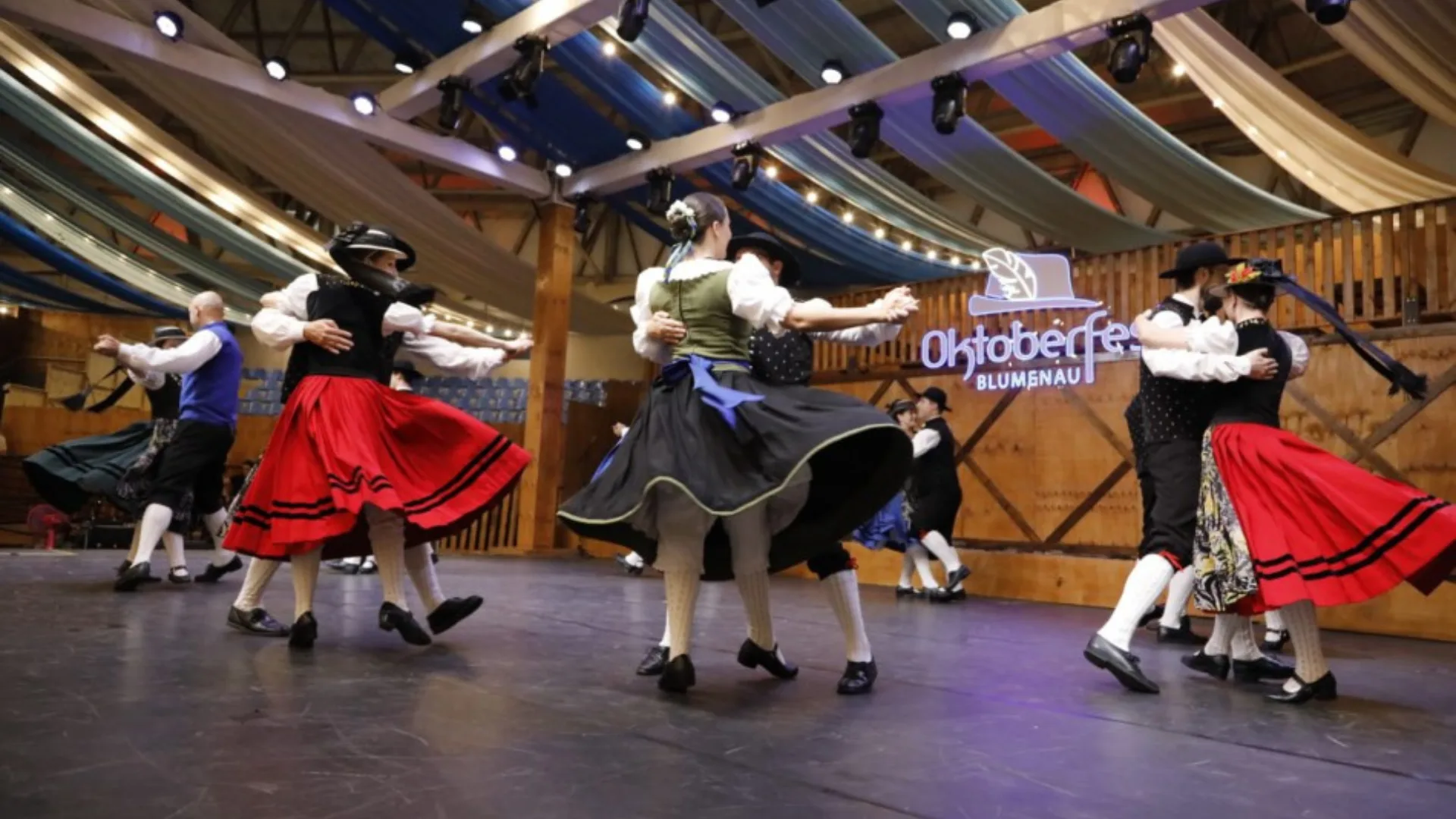 Festival de Danças Germânicas estreia na Oktoberfest 2025 | Foto: Giovanni Silva
