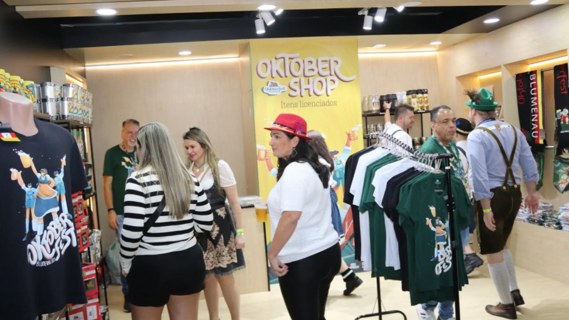 Oktoberfest Blumenau lança linha de produtos exclusivos para celebrar 40 anos de história | Imagem: Foto: Marcelo Martins

