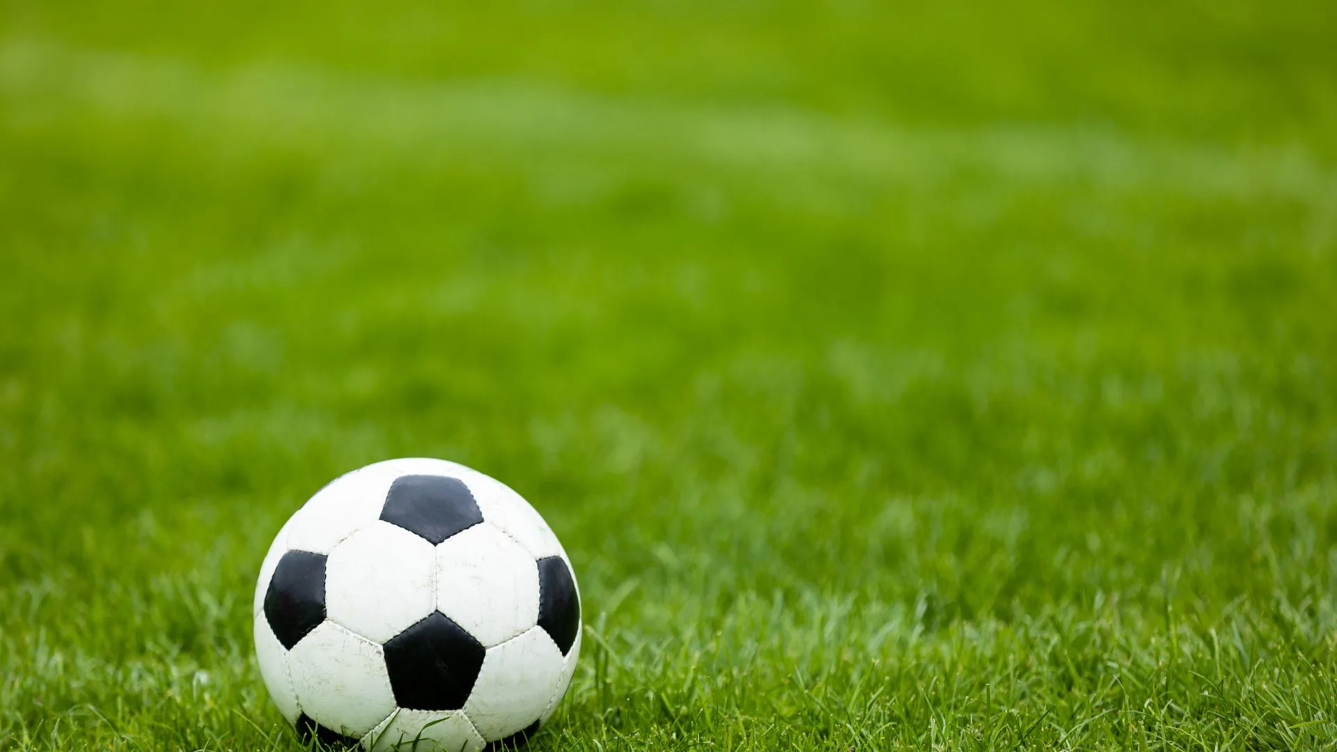 Chapecoense vence fora e volta ao G-4; clássico Avaí x Figueirense esquenta a Copa SC.| Foto: Banco de imagens do canva Chapecoense vence fora e volta ao G-4; clássico Avaí x Figueirense esquenta a Copa SC.| Foto: Banco de imagens do canva