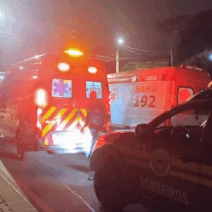 Ciclista fica gravemente ferido após acidente com ônibus em SC | Imagem: Corpo de Bombeiros Militar de Santa Catarina (CBMSC)