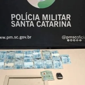 Homem é preso por série de extorsões com falso sequestro na região continental de Florianópolis | Imagem: Polícia Militar de SC