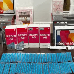 Viagra e comprimidos abortivos de origem paraguaia são apreendidos em SC | Imagem: PMRv/Cedido
