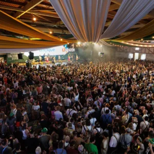 40ª Oktoberfest em Blumenau bate recorde de público em um único dia; 'capítulo inesquecível'