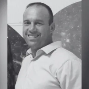 'Sem acreditar': identificado empresário de SC morto após ser atingido por árvore