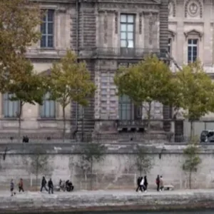 Roubo no Museu do Louvre: ladrões levam joias raríssimas em ação relâmpago | Foto: Reuters/Reprodução