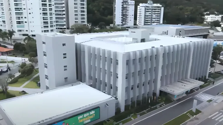 Qualificação da FIESC impulsiona carreiras na indústria de Santa Catarina