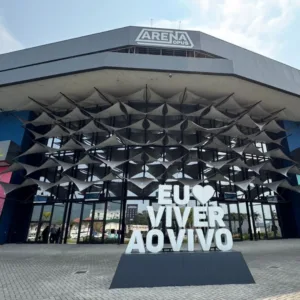 Show do Guns N'Roses altera trânsito na Grande Florianópolis; veja onde