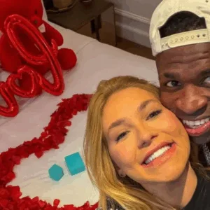 É oficial! Virginia e Vini Jr. oficializam namoro com pedido romântico; veja imagens | Imagem: Redes Sociais/ instagram