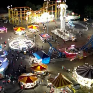 Parque de diversões da Efapi baixa preços e oferece brinquedos à R$ 10 | Imagem: Prefeitura de Chapecó/Reprodução