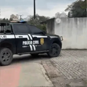 Polícia Civil cumpre 11 mandados contra associação criminosa em SC